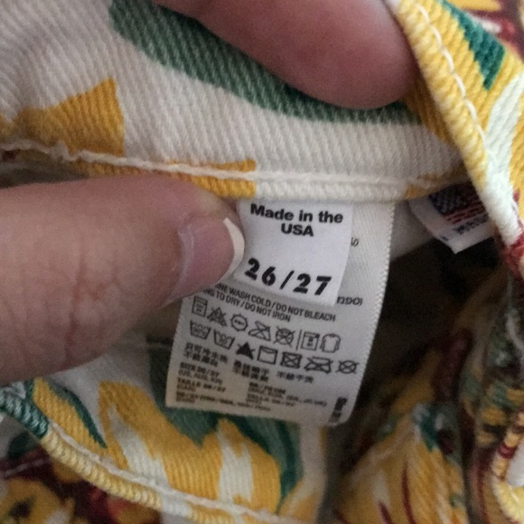 AA sunflower shorts - Picture 5 of 5